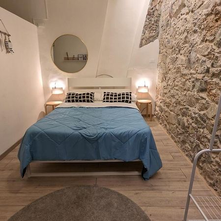 Casa Vacanze Controvento Taormina Habitación foto
